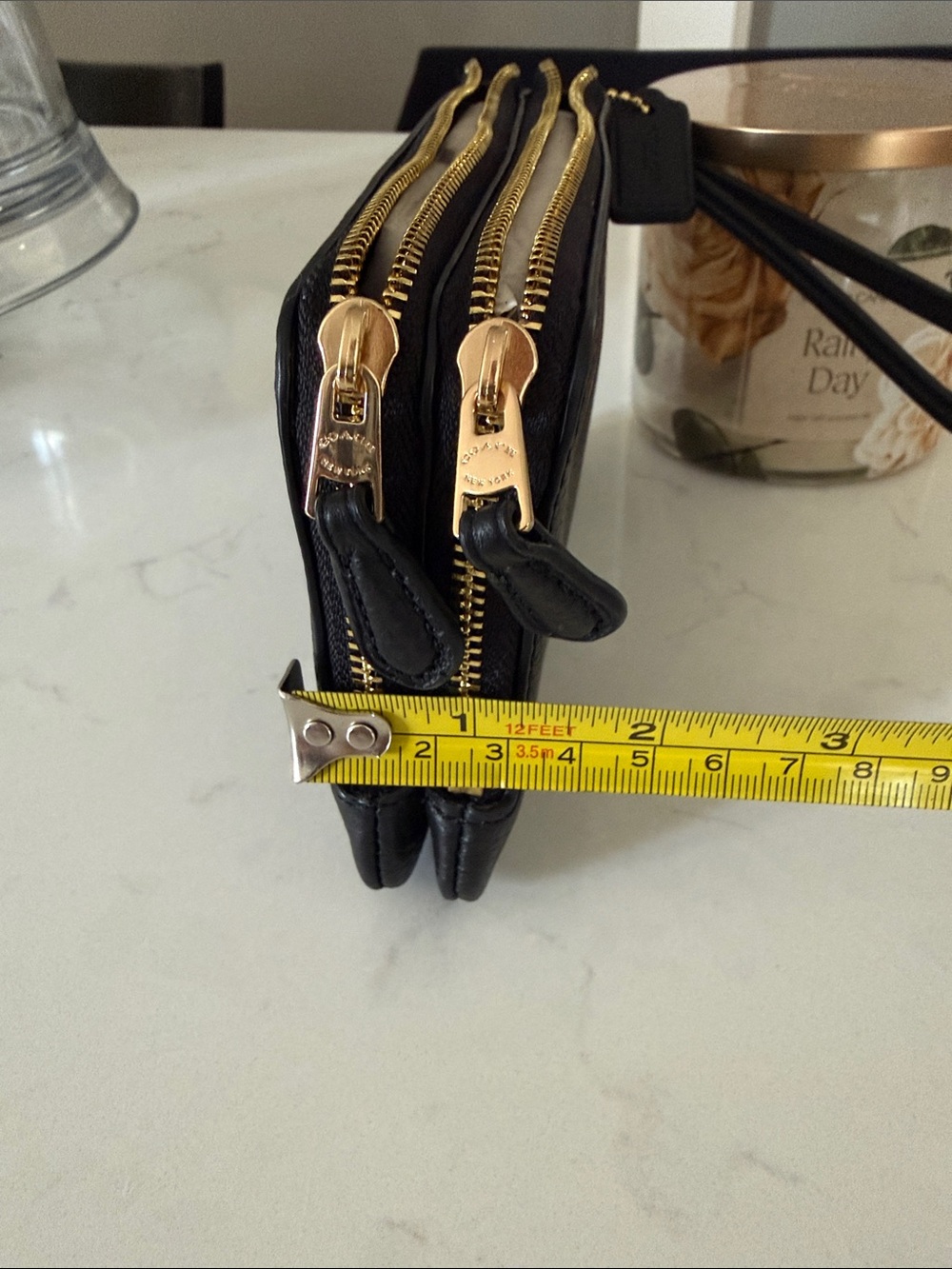 Coach wristlet - Picture 7 of 7